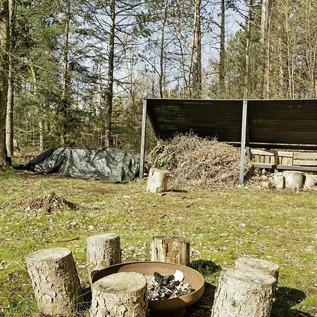Authentic Friis & Moltke House In Lundo's Nature Feriehus Højslev