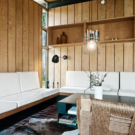 Authentic Friis & Moltke House In Lundo's Nature Hébergement de vacances *