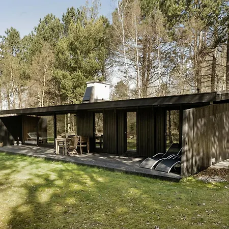 Authentic Friis & Moltke House In Lundo's Nature Hébergement de vacances