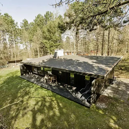 Authentic Friis & Moltke House In Lundo's Nature