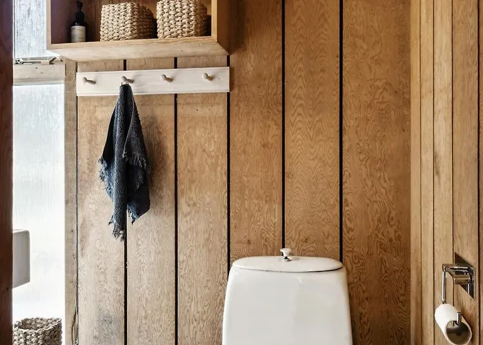 Authentic Friis & Moltke House In Lundo's Nature Feriehus Højslev